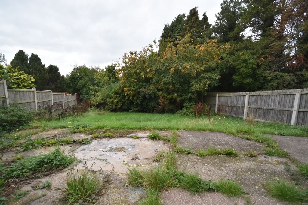 Property photo 3 of 14 Rear Garden