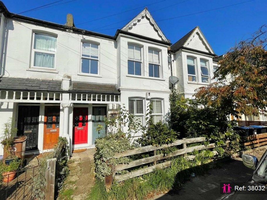 Property photo 1 of 11