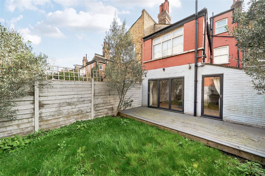 Property photo 3 of 15 15062772 (12).Jpg