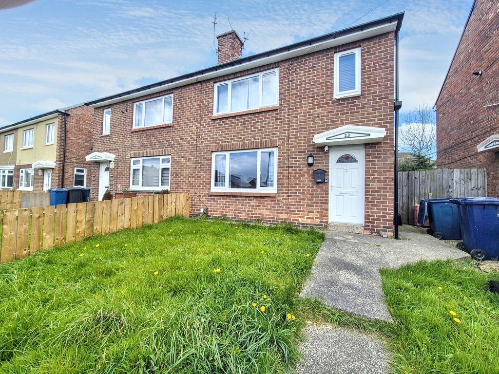 Property photo 1 of 11