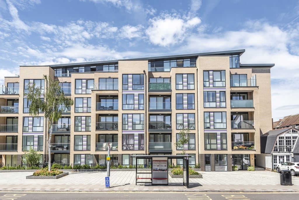Property photo 1 of 1 Apartment 9 3 Gro...