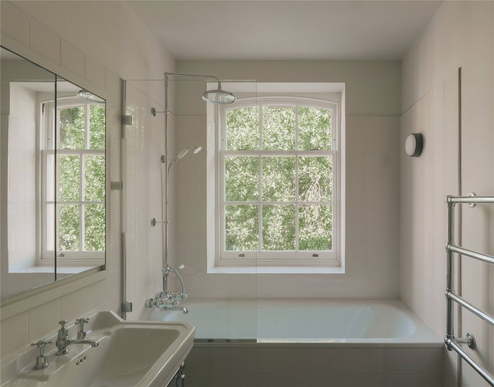 Property photo 3 of 8 Picture No. 07