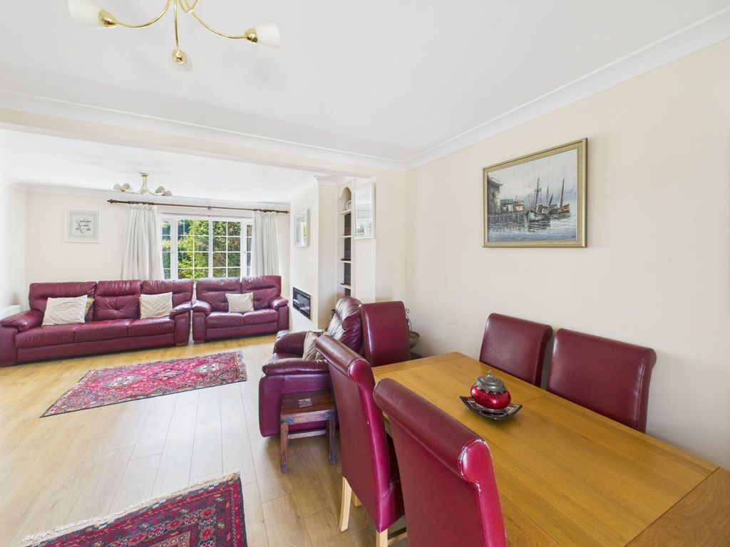 Property photo 3 of 16 Living Dining Room
