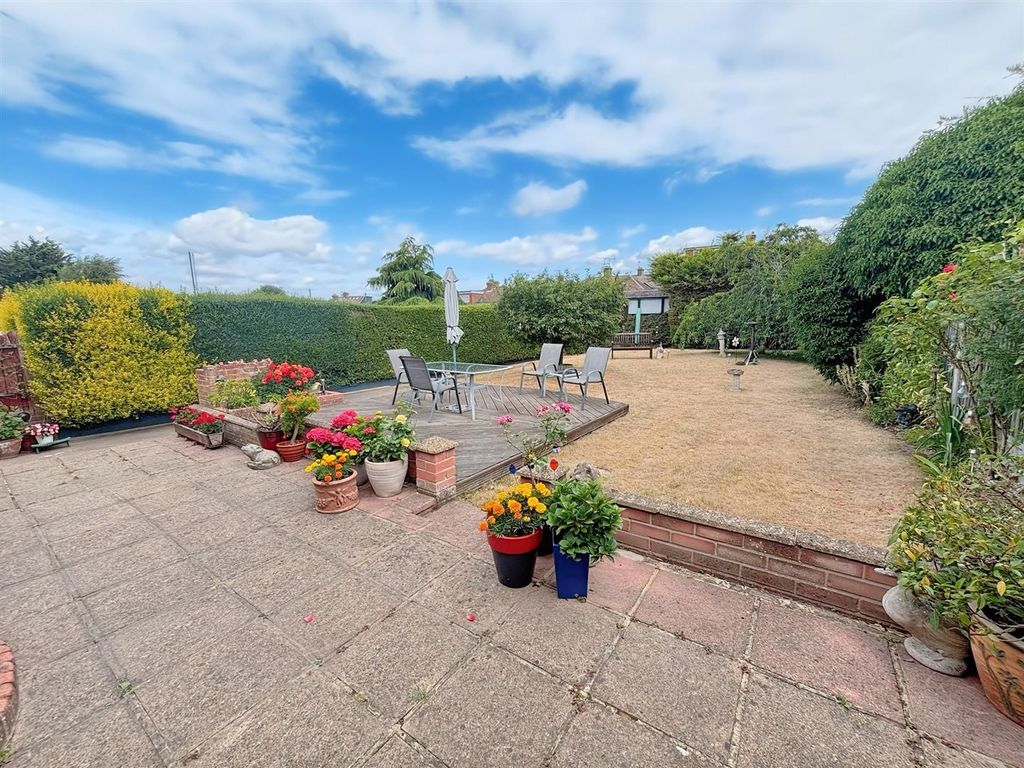 Property photo 3 of 22