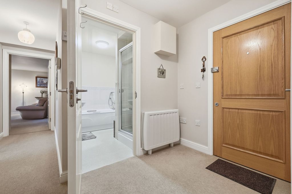 Additional image 14 of 3 bed property for saleStock Road, Priory Place CM12