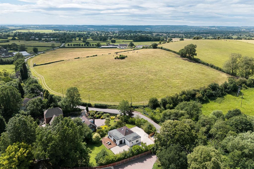 Property photo 1 of 31 Aerial