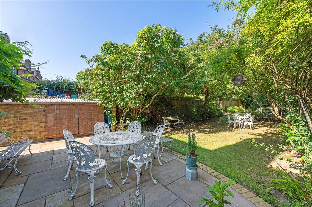 Property photo 3 of 15 Picture No. 10