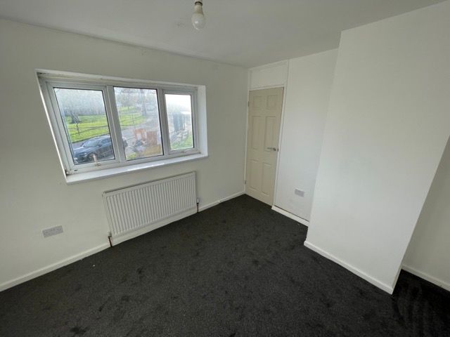 Property photo 3 of 16 Bedroom 1