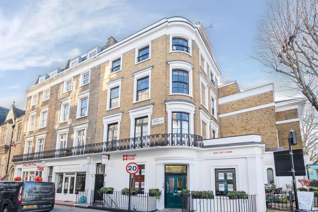 Property photo 3 of 11 External