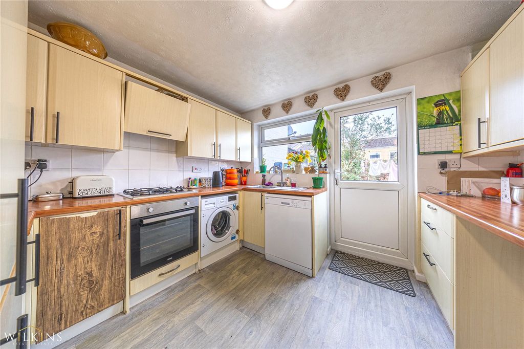 Property photo 2 of 19 Picture No. 08