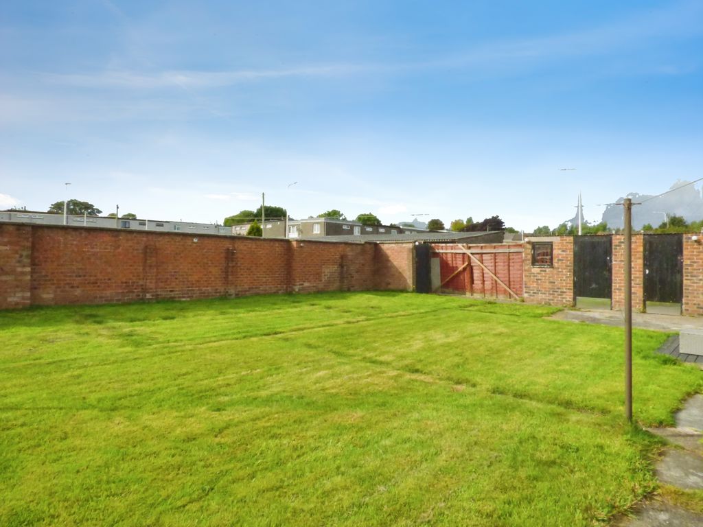 Property photo 3 of 25 Rear Garden