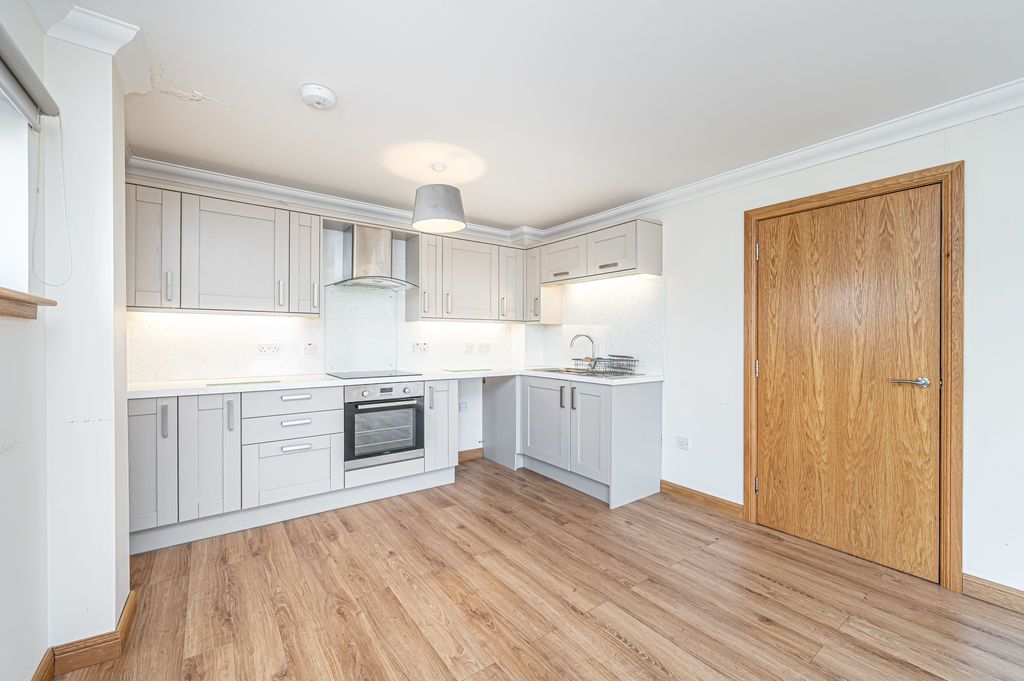 Property photo 2 of 22 Lounge With Open Plan Kitchen