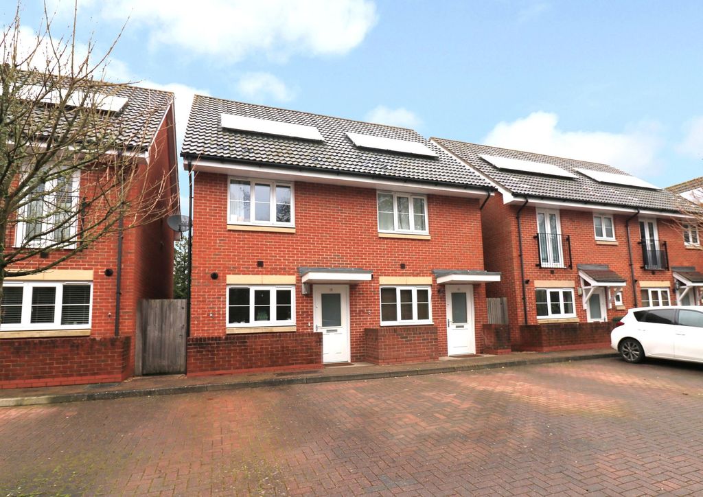 Property photo 1 of 14