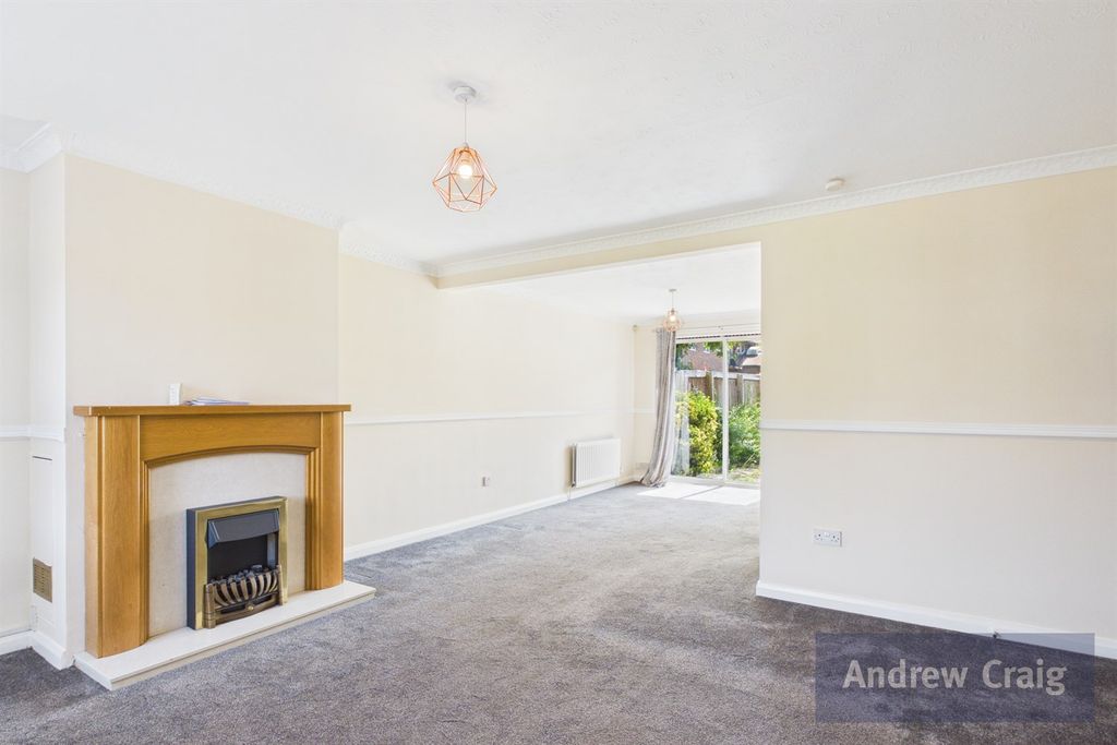 Property photo 1 of 17 (Main)