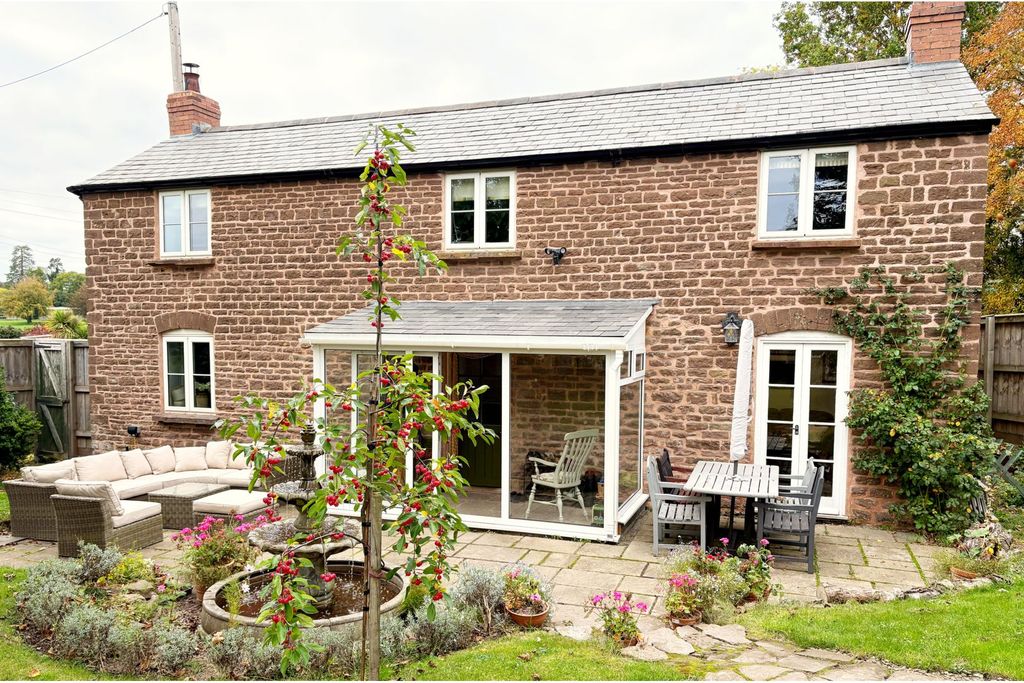 Property photo 1 of 26