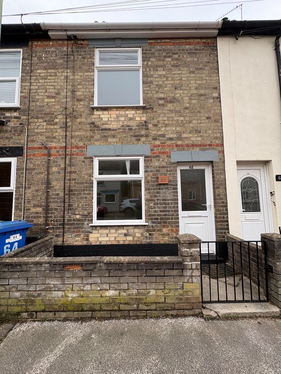 Property photo 1 of 11 Cover