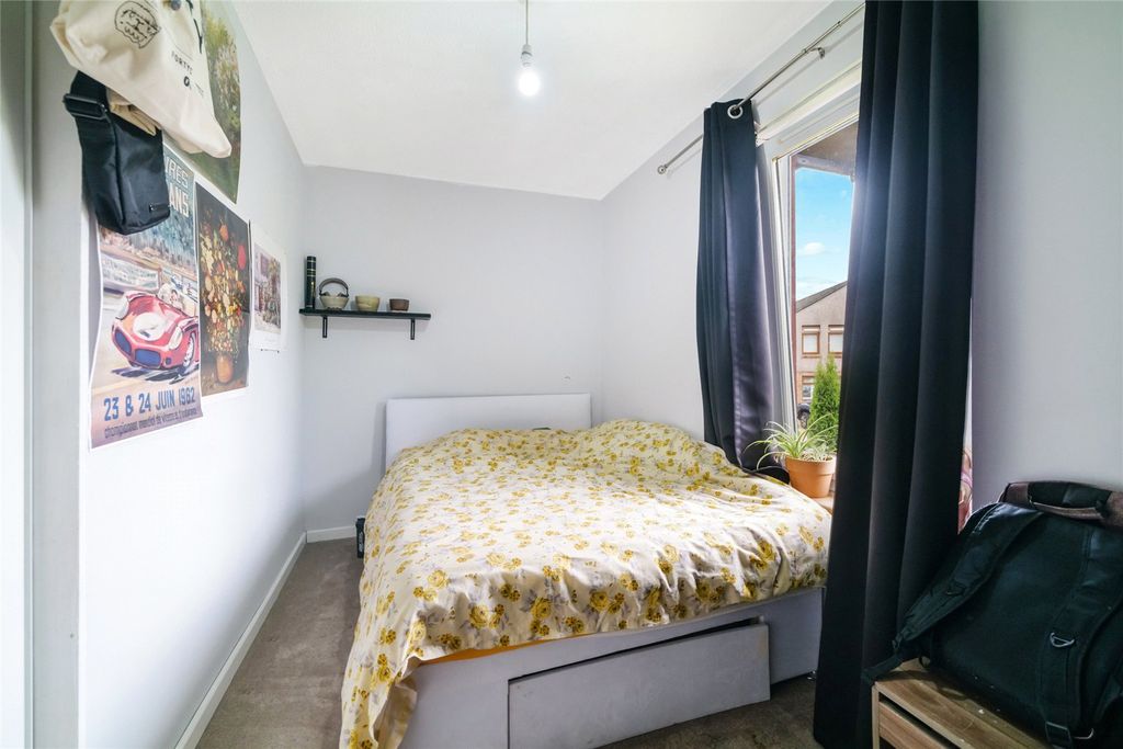 Additional image 11 of 3 bed flat for saleLangton Place, Newton Mearns, Glasgow, East Renfrewshire G77