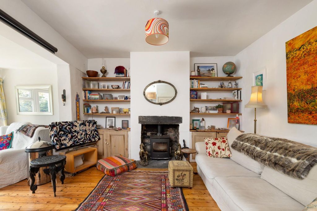 Property photo 1 of 47 Char9106.Jpg