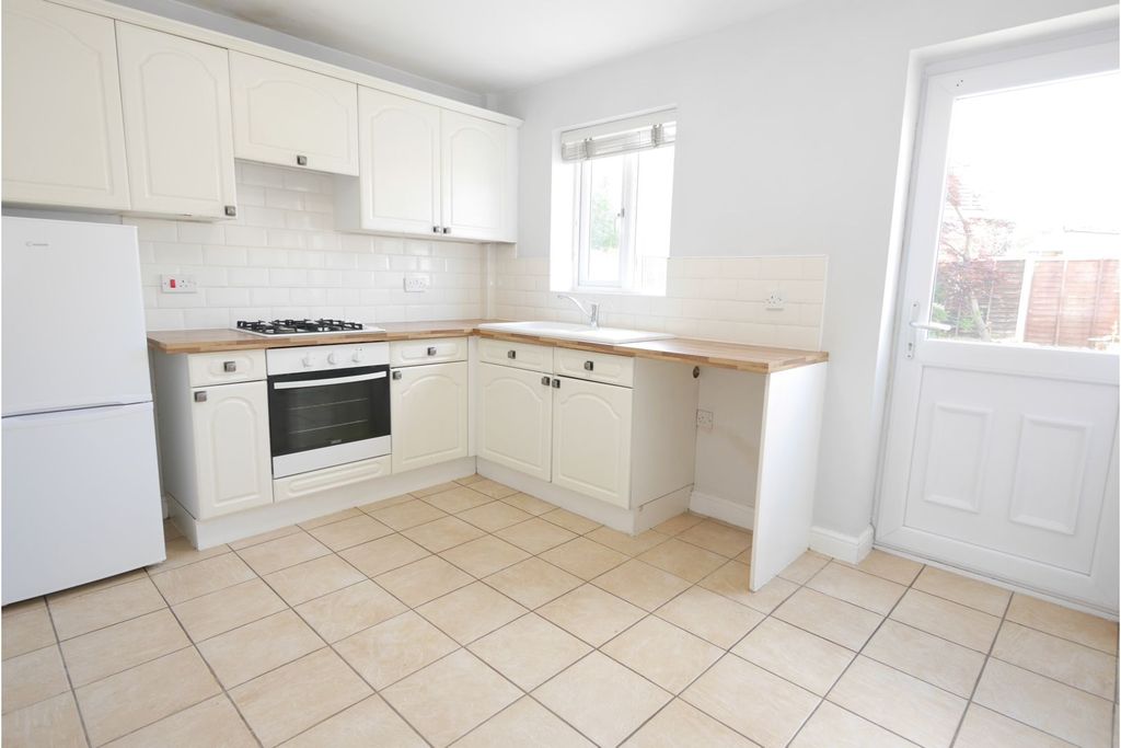 Property photo 2 of 9 Kitchen/Diner