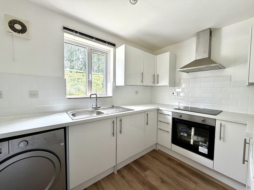 Property photo 3 of 9 Not Specified