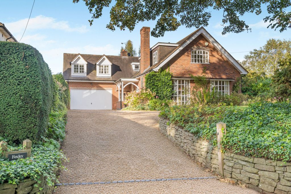 Property photo 1 of 42