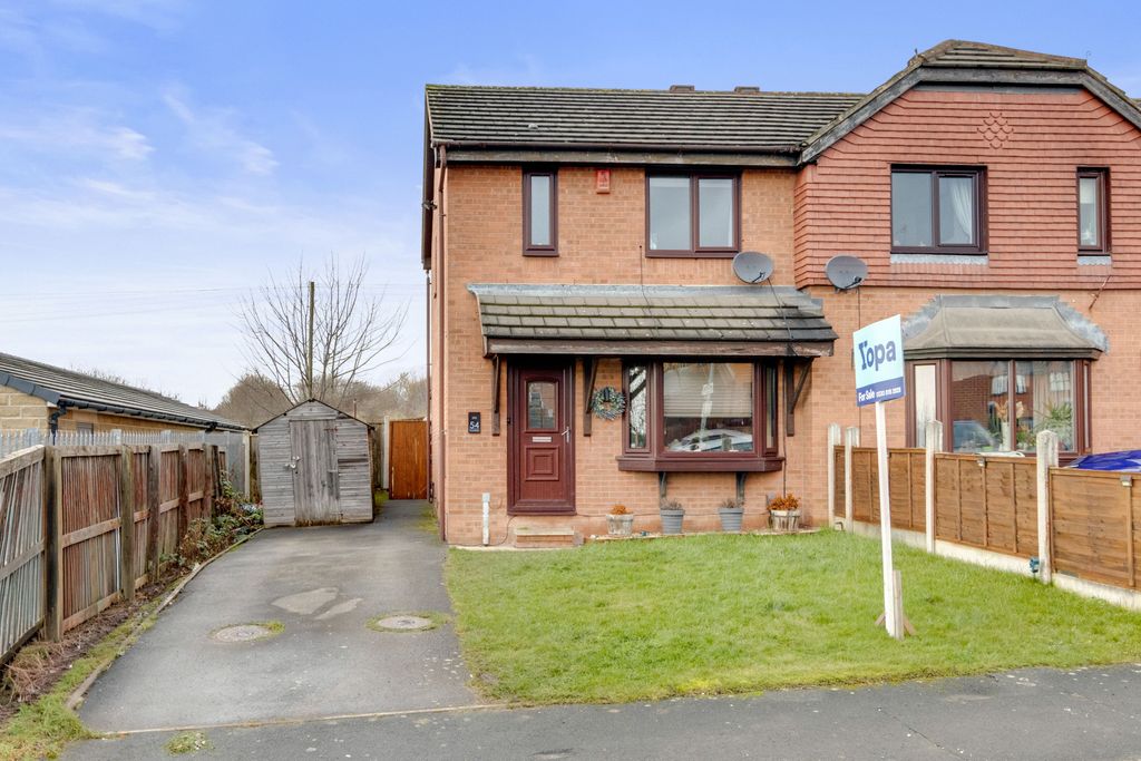 Property photo 1 of 13 Img_9494