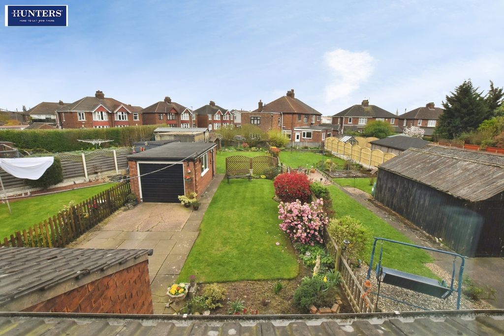 Property photo 3 of 22 Garden