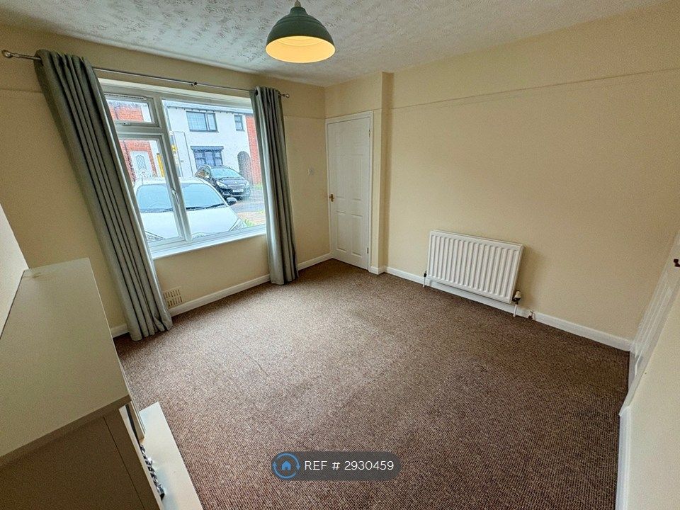 Property photo 3 of 21