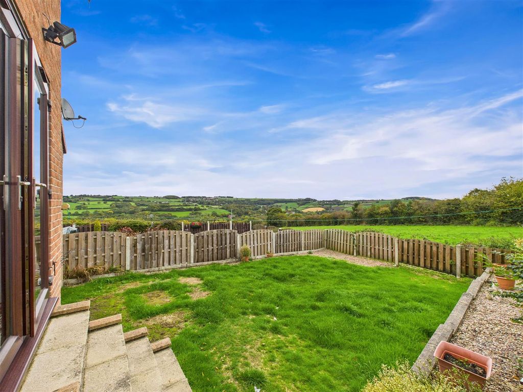 Property photo 2 of 21 Cam05476G0-Pr0068-Still010.Jpg