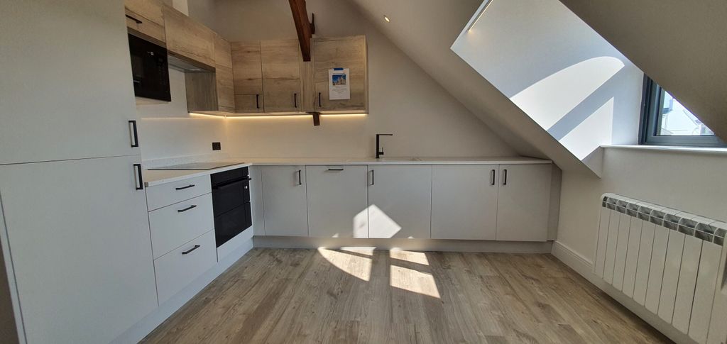 Property photo 2 of 5 Photo 1