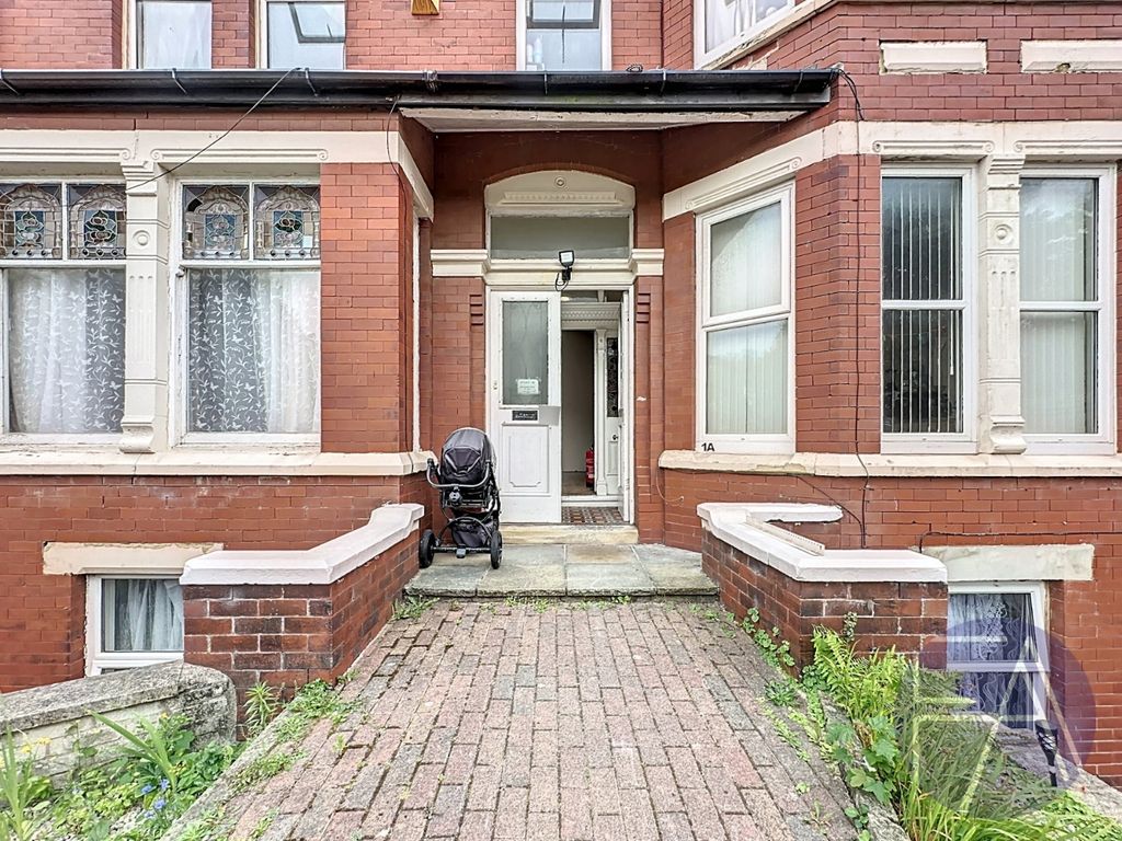 Property photo 2 of 63 4455964