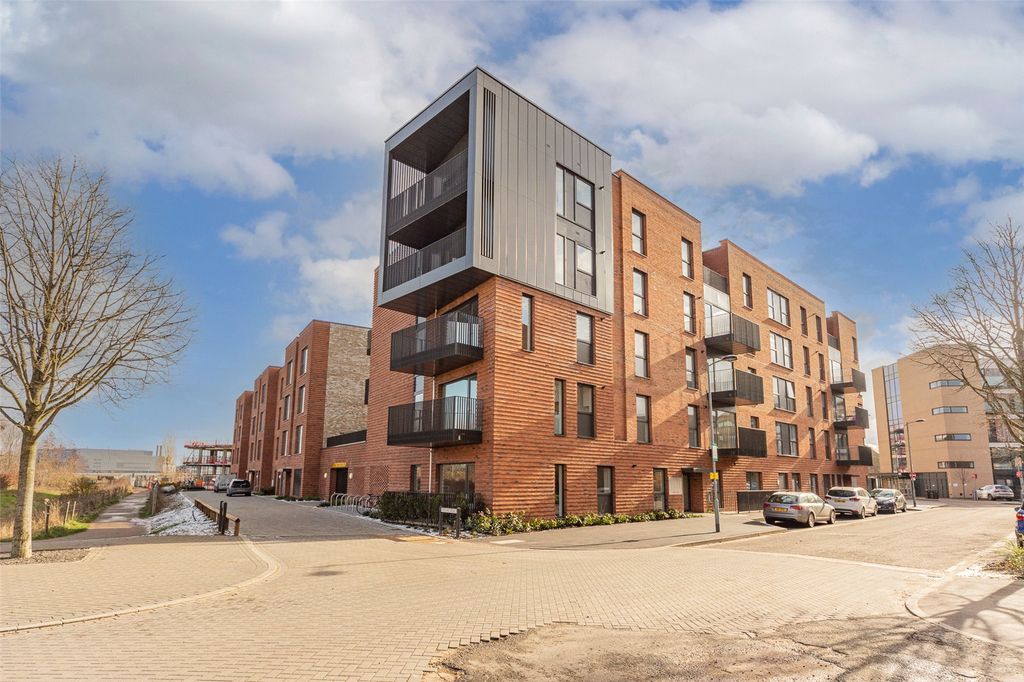 Property photo 1 of 7 Picture No. 16