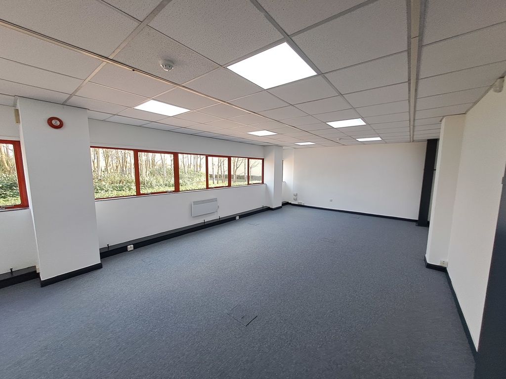 Property photo 3 of 7 Photo 9