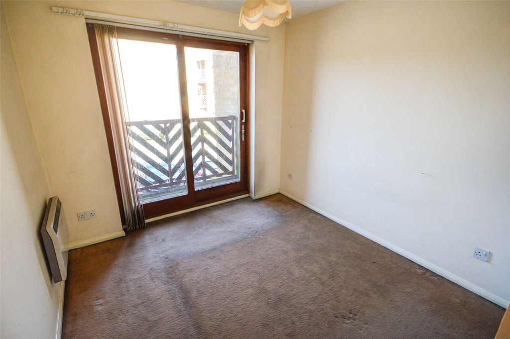 Property photo 2 of 10 Picture No. 01
