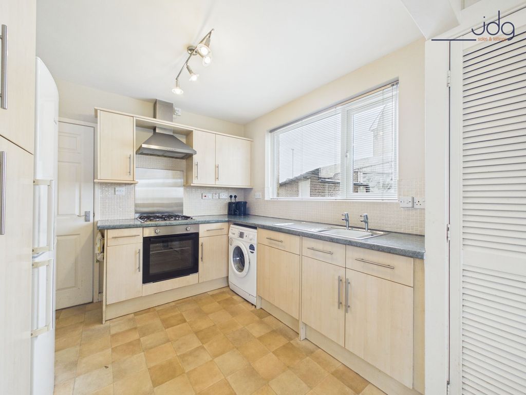 Property photo 3 of 12 Open Plan Kitchen Dining