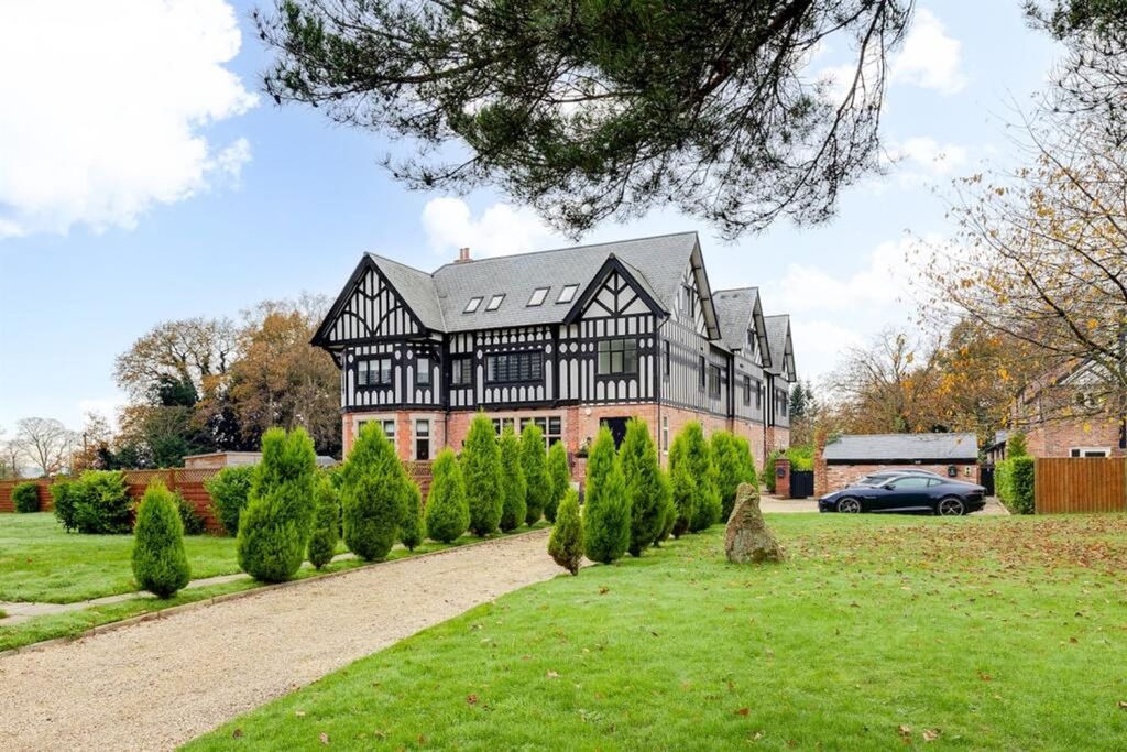 Property photo 1 of 22