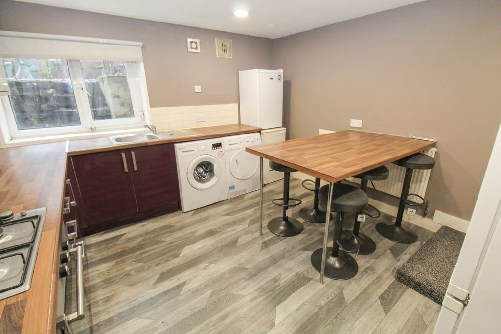 Property photo 1 of 10 Picture No. 01