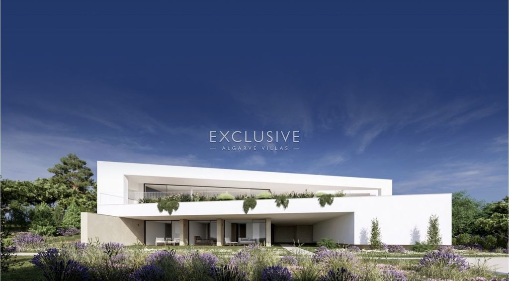 Property photo 2 of 31