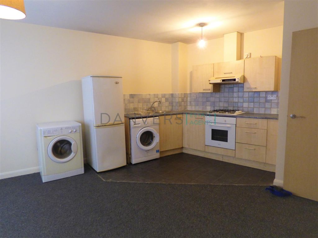 Property photo 2 of 5