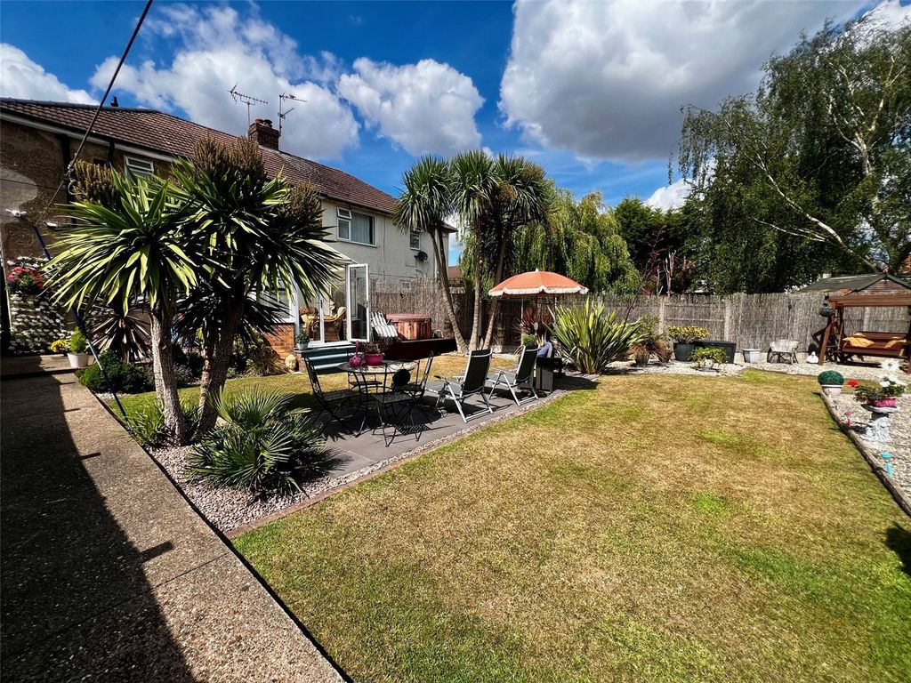 Property photo 2 of 11 Picture No. 09