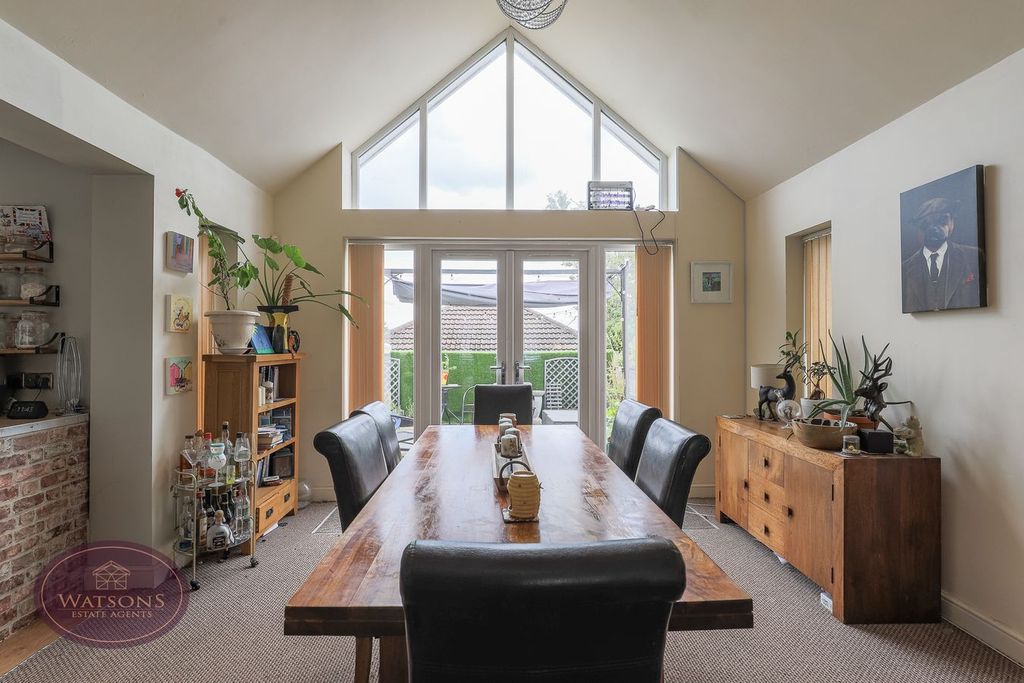 Property photo 1 of 26