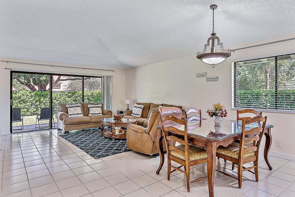 Property photo 2 of 20 <Alttext/>