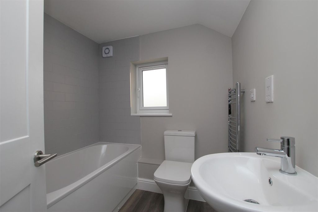 Property photo 3 of 13 Img_4589.Jpg