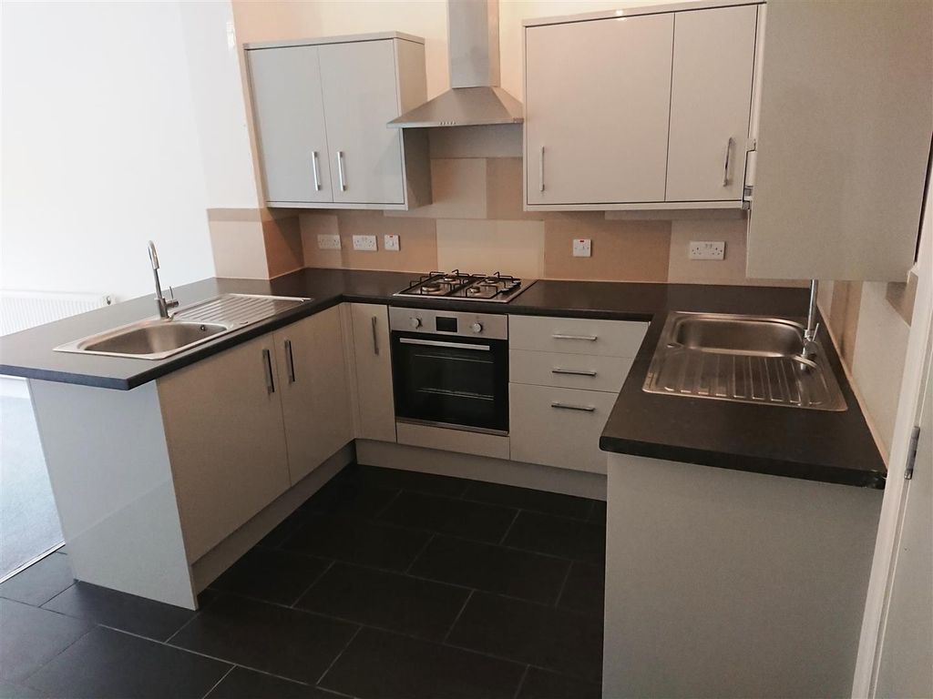 Property photo 2 of 8 Dsc_2304.Jpg