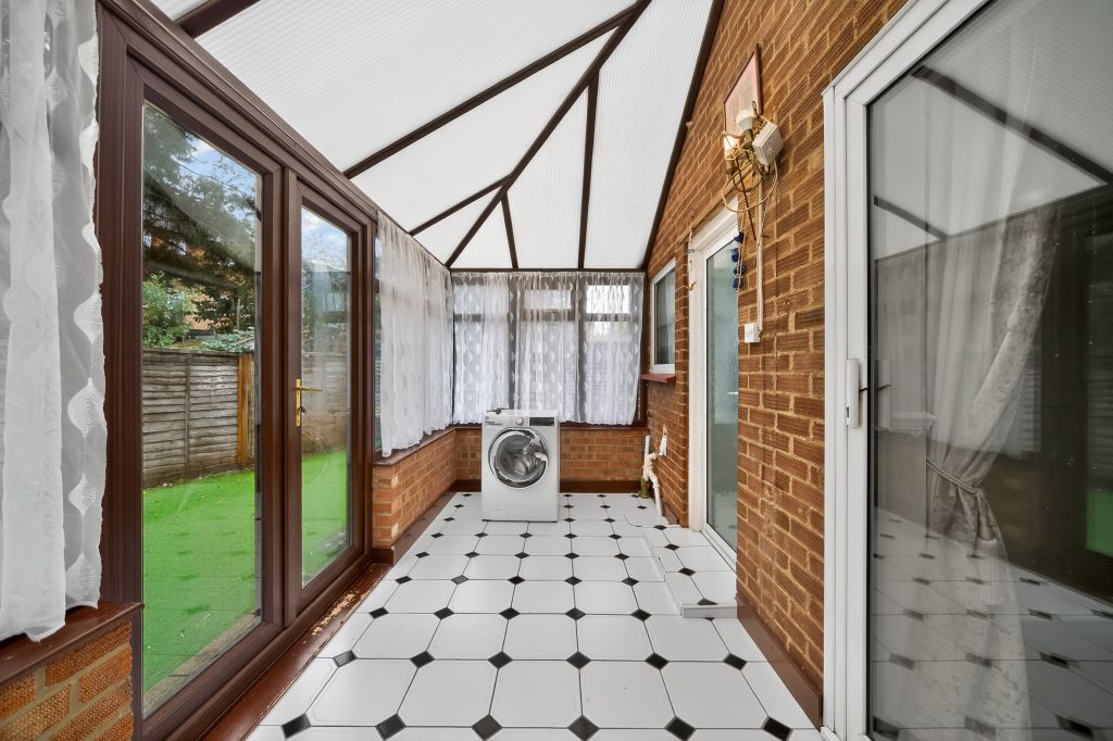 Property photo 3 of 22