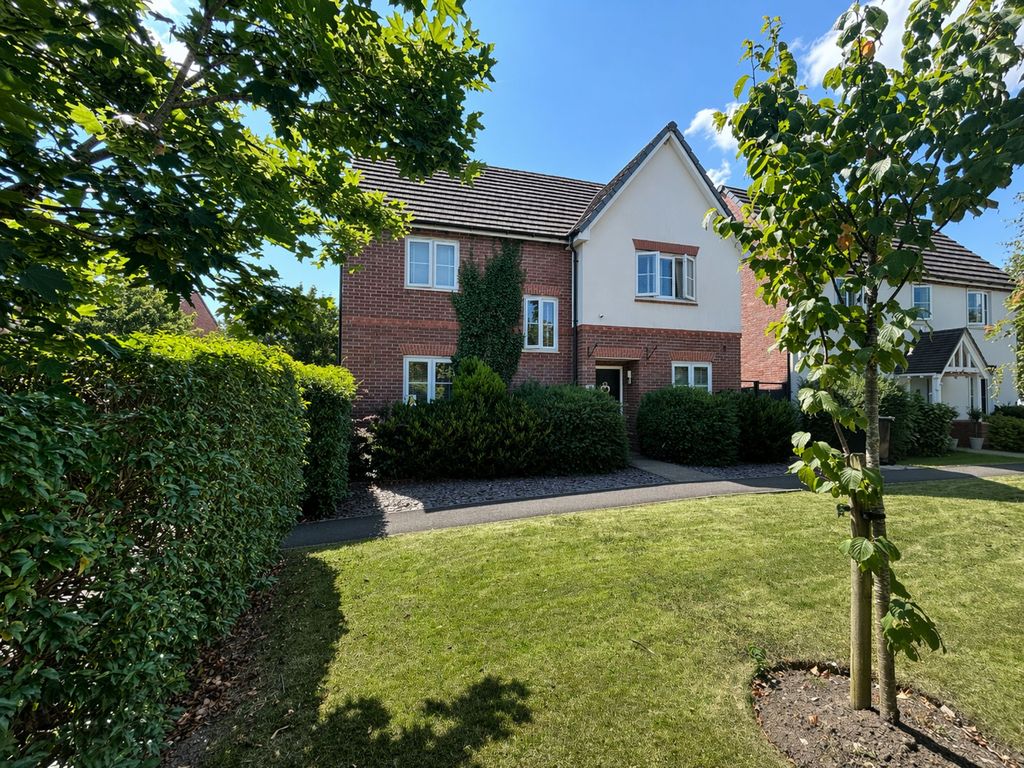 Property photo 1 of 24