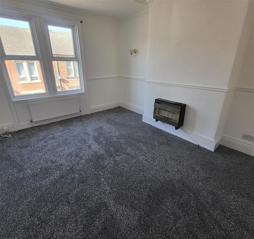 Property photo 1 of 6 499 John Williamson Front Reception.Jpg