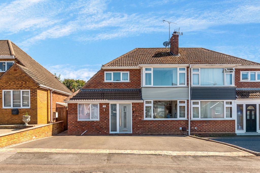 Property photo 1 of 23