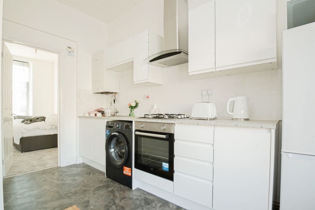 Property photo 2 of 14