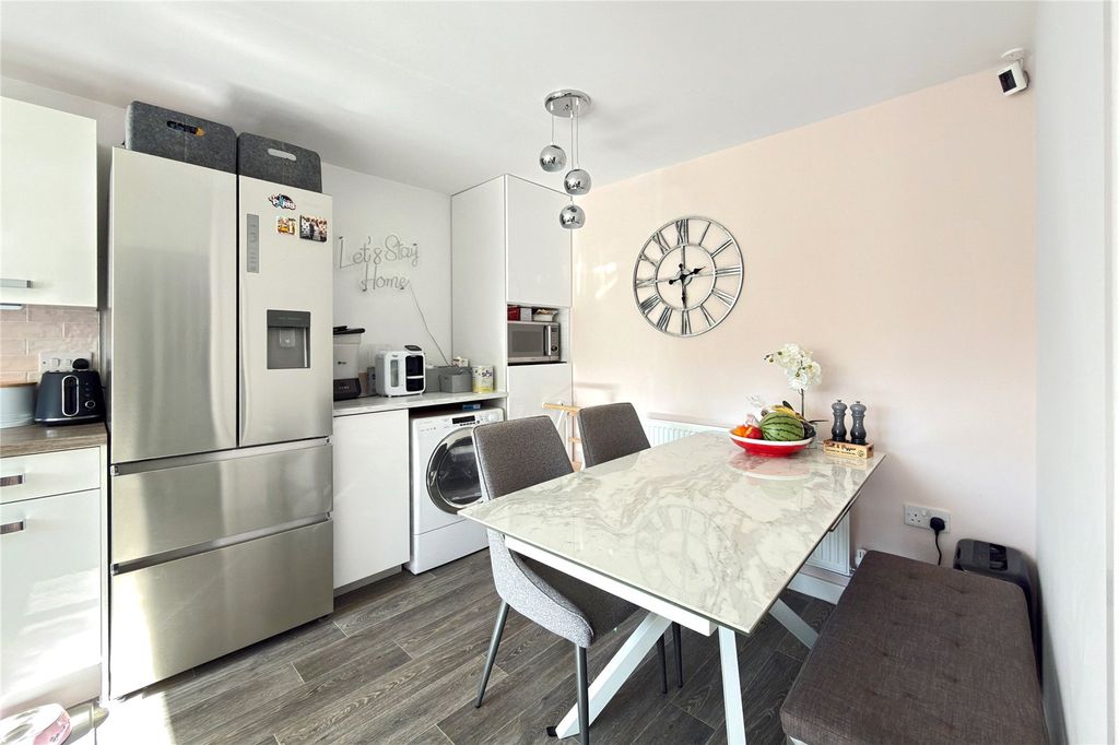 Property photo 2 of 24 Robinson Jackson